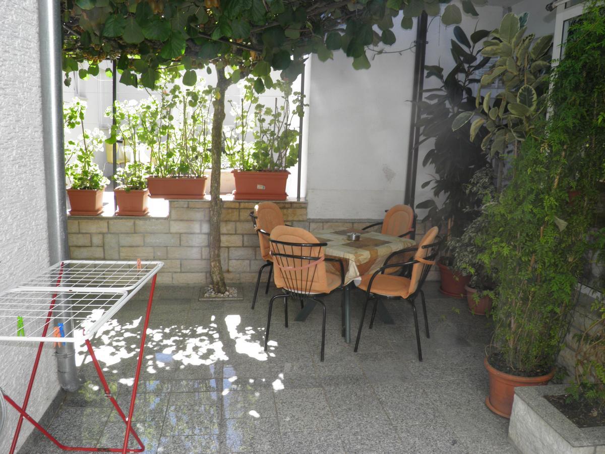 Apartment Mira Πόρετς Εξωτερικό φωτογραφία