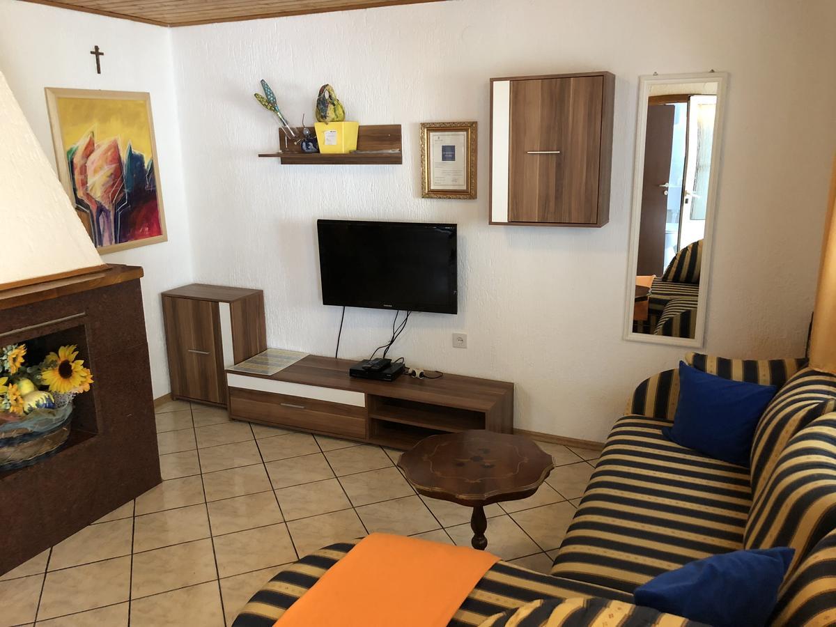 Apartment Mira Πόρετς Εξωτερικό φωτογραφία